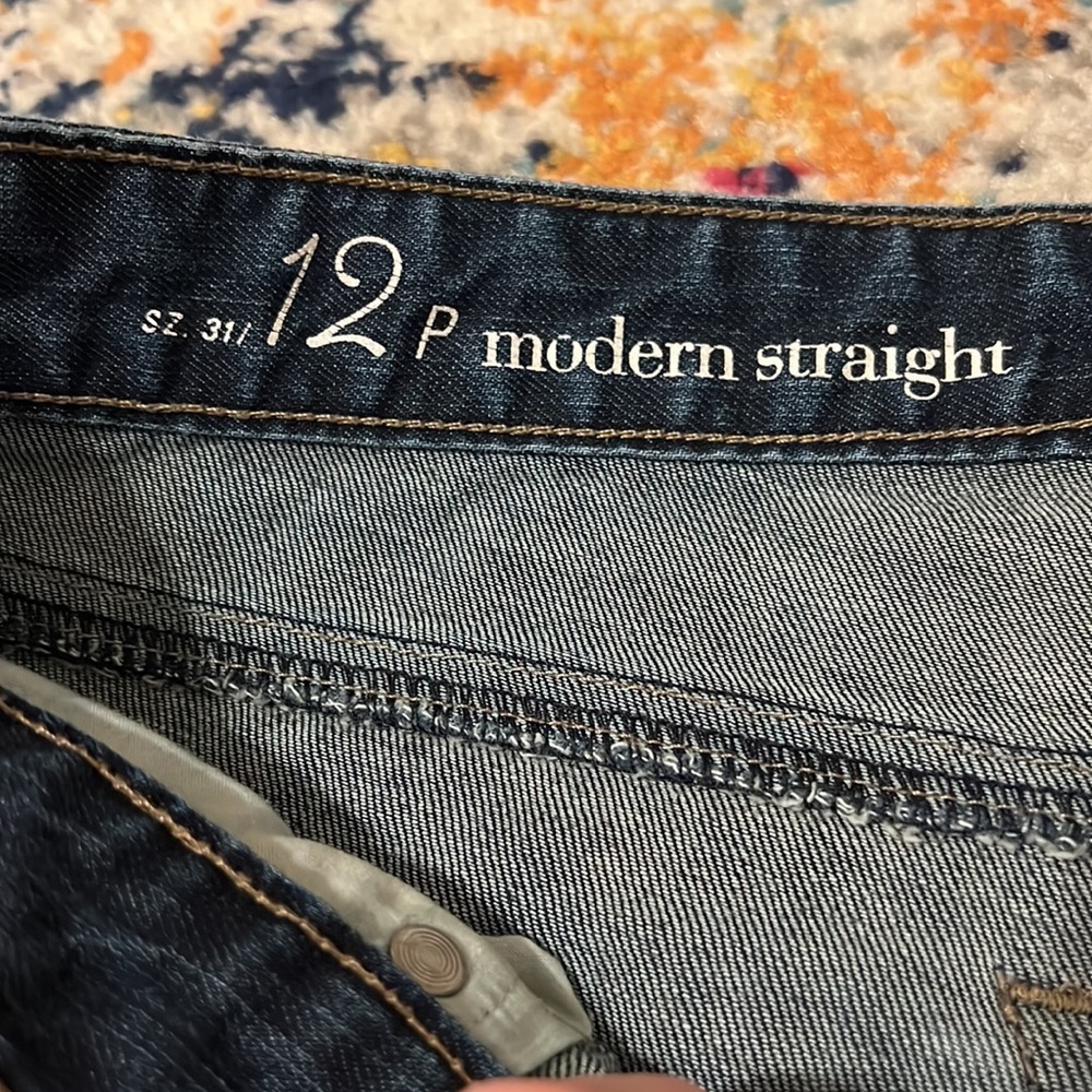 Women’s LOFT 12P 31P petite Modern Straight 5 pocket jeans, no distressing - Picture 4 of 13